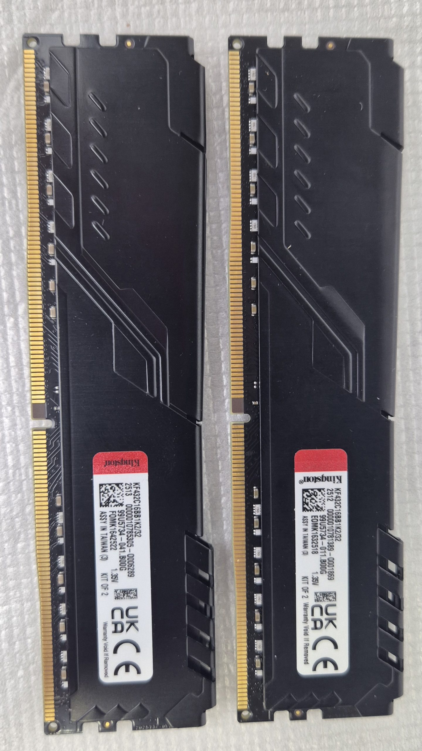 Оперативна пам'ять Kingston Fury DDR4-3200 32768 MB PC4-25600 (Kit of 2x16384) Beast Black (KF432C16BB1K2/32) Б.В - Зображення 2